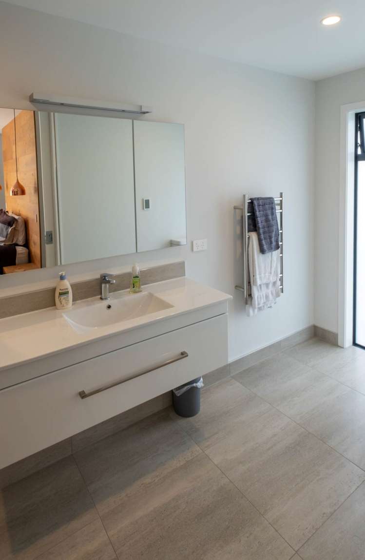 1 Sawyers Lane Silverdale_22