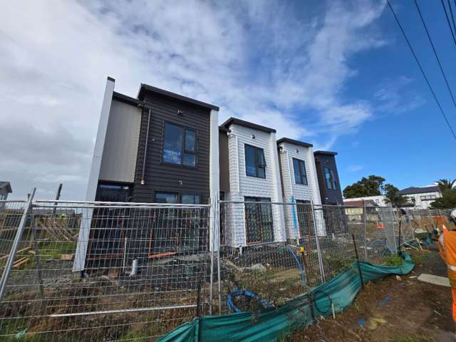 Brand-New 2-Bed Terrace Homes