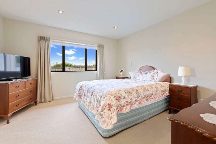 44 Royalle Mews Botany Downs_7