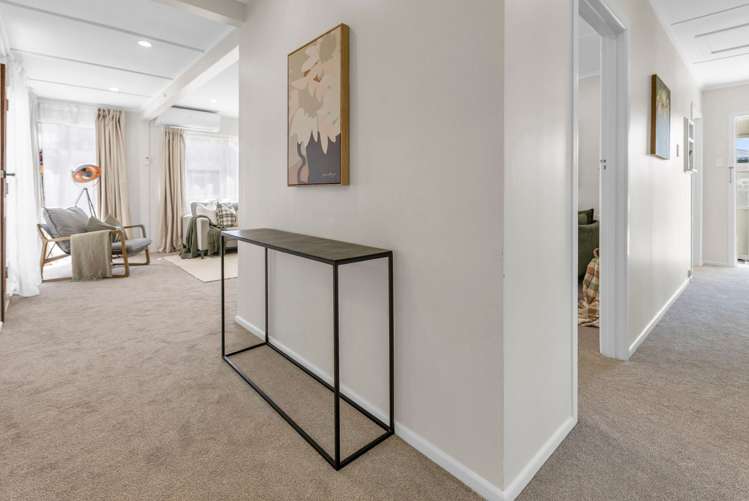 2 Werrina Crescent Mangakakahi_6