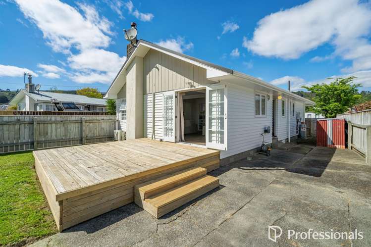 22 Mountbatten Grove Clouston Park_11