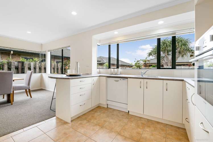 30a Centreway Road Orewa_4