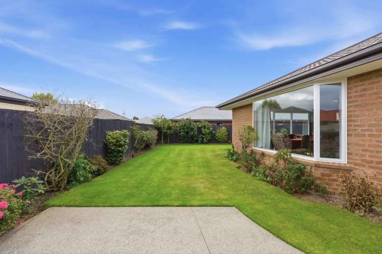 19 Carradale Avenue Yaldhurst_14