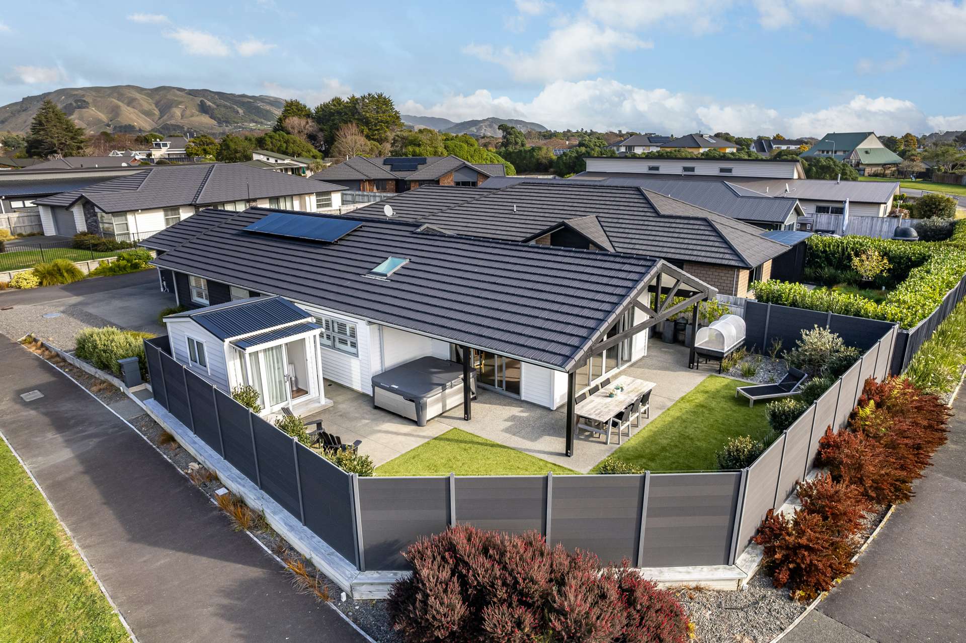 55 Waipunahau Road Waikanae_0