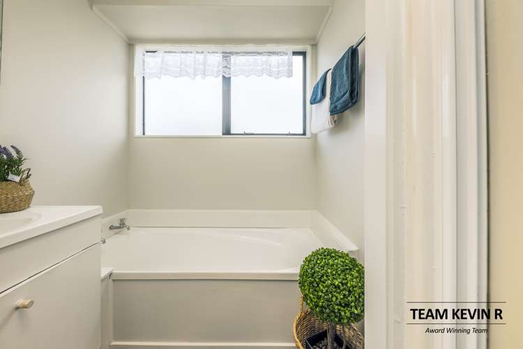 2/9 Janese Place Manurewa_8