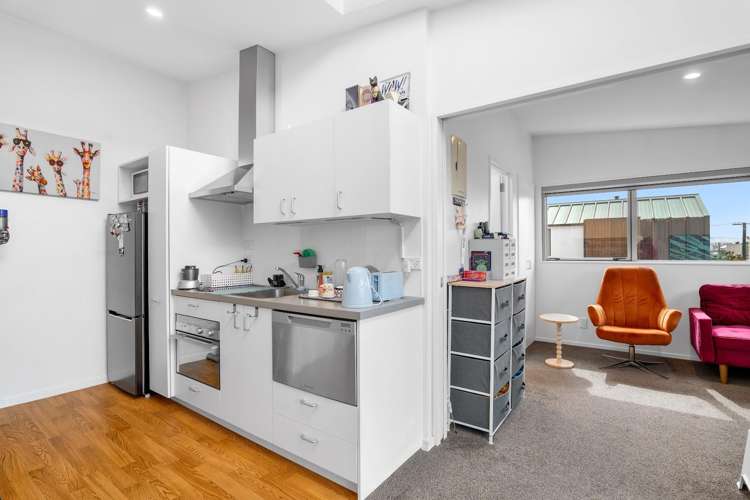 Unit A9/101 Caledonian Road_2