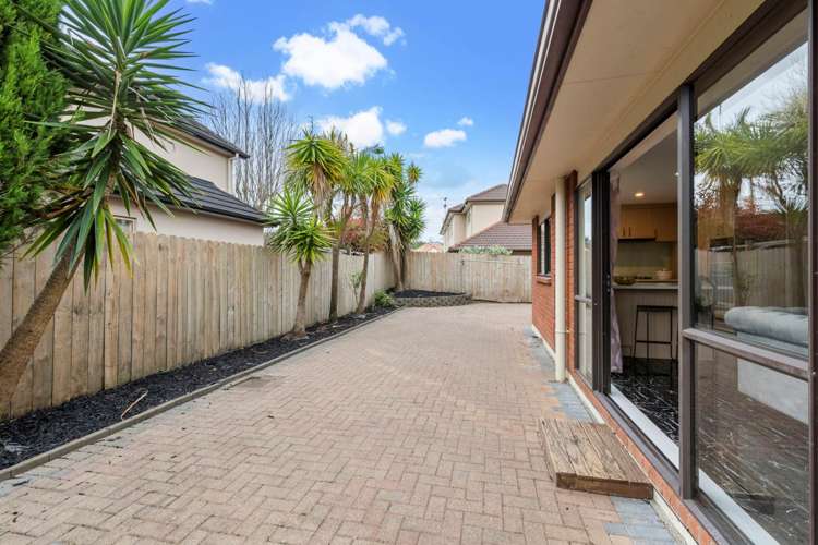 32 Clavoy Place East Tamaki_16