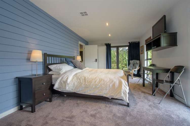 6 Evergreen Place Fernhill/Sunshine Bay_19