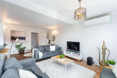 17 Ngata Grove_1