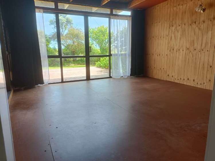 15 Nelson Quay Cobden_10