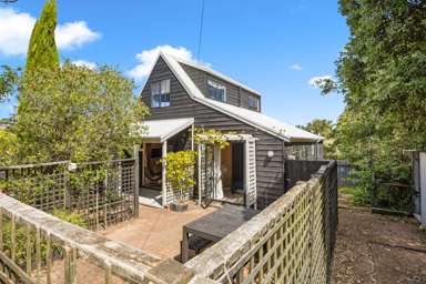 383 Sea View Road_3