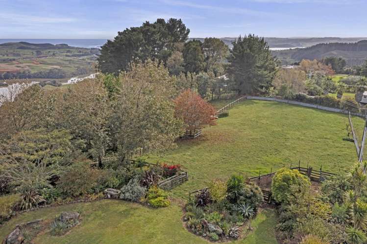 121 Maungatawhiri Road Raglan_17