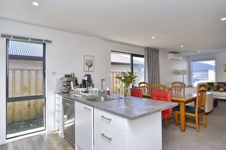 38 Quinn Crescent Woodend_6