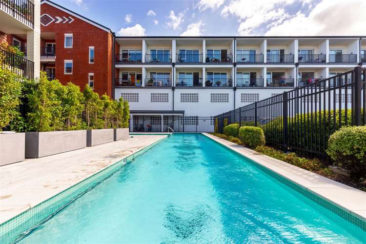 G05/1c Soljak Place Mount Albert_10