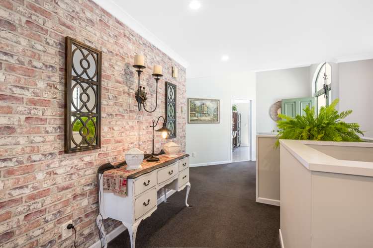 56 Kakariki Grove Waikanae_8