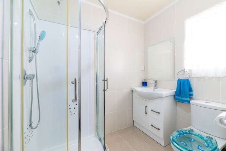 13a Central Park Drive Te Atatu South_13