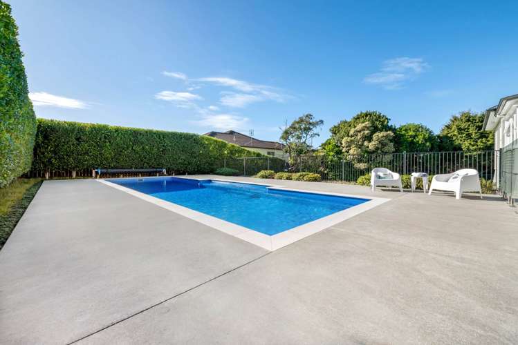 8 Julia Way Beachlands_14