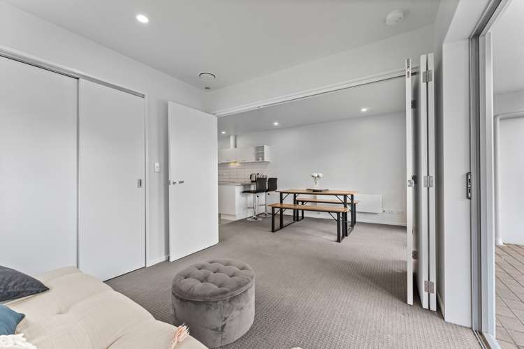 C1/60 Masons Road Oteha_11