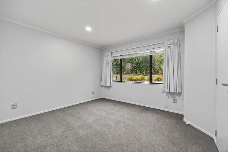 23 Hogarth Rise West Harbour_19