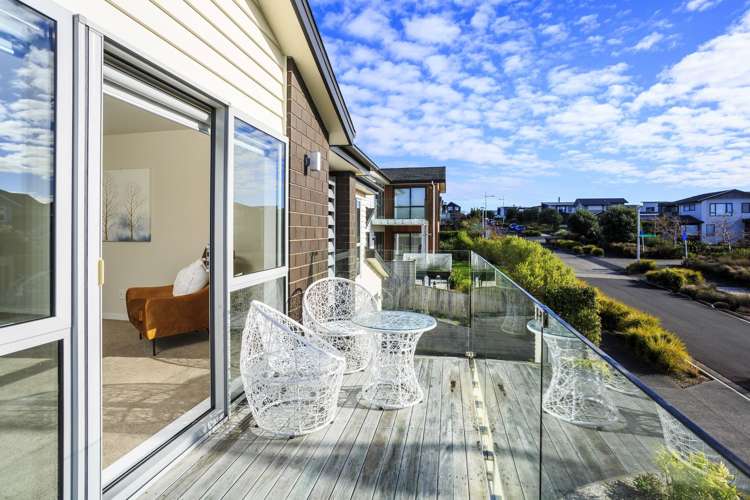 4 Greenlink Rise Long Bay_14