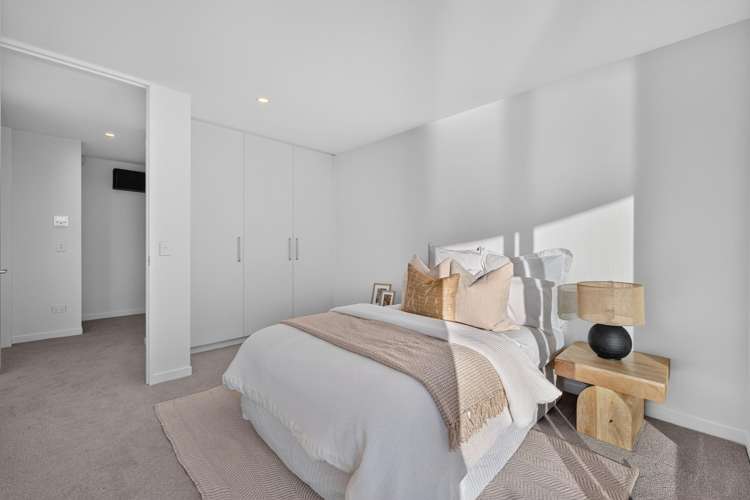 19 Inverness Lane Redcliffs_22