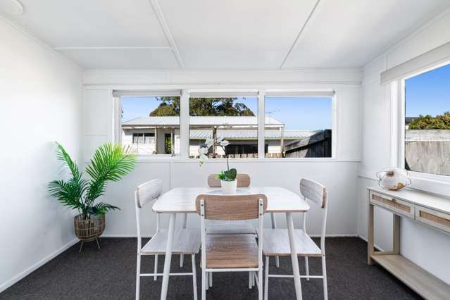 55 Hatton Road Orewa_4