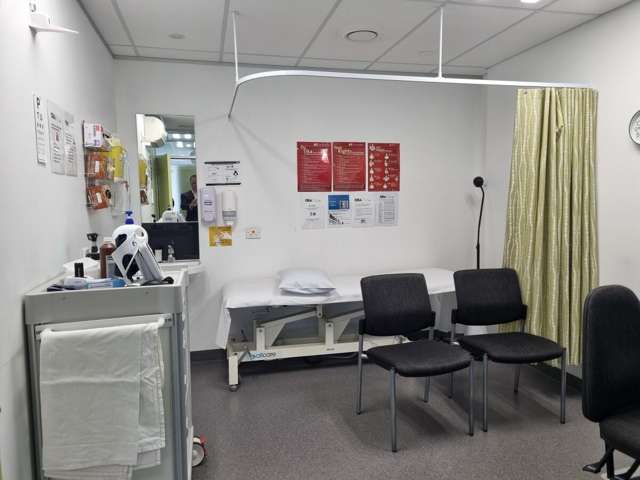 Part Ground Floor, 45 Rugby Street Te Aro_2