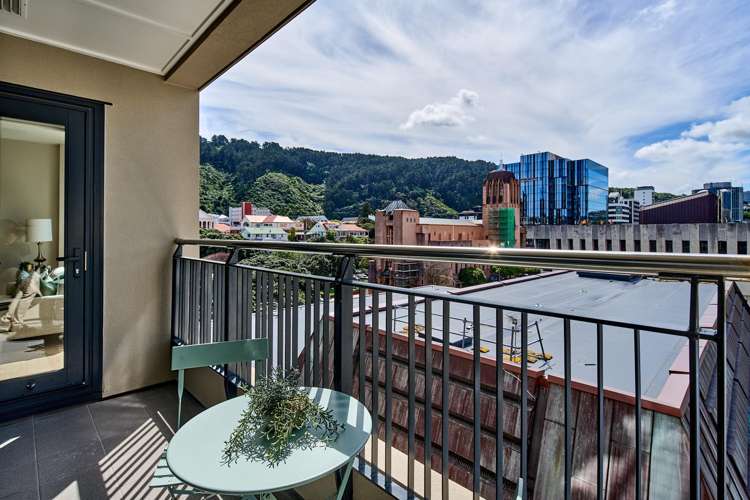 8B/42 Molesworth St_5