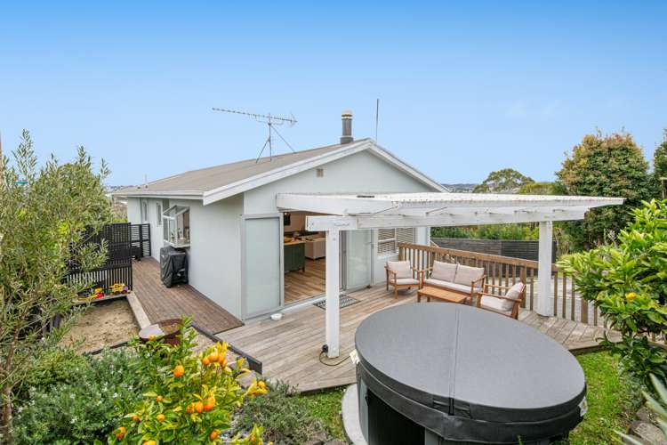 20B Moffat Road Red Beach_15