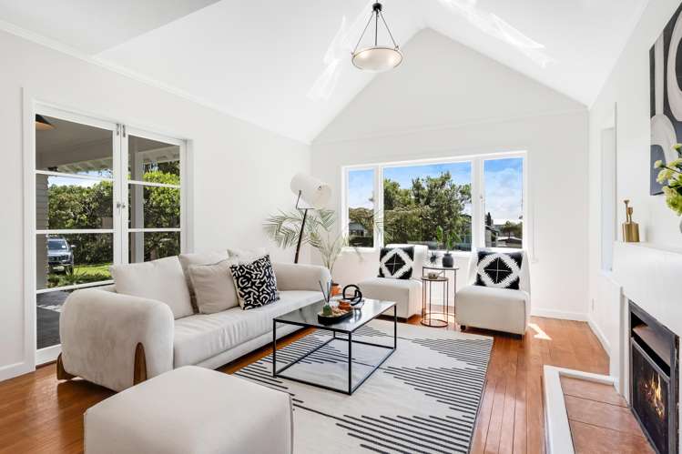 28 Springleigh Avenue Mount Albert_1