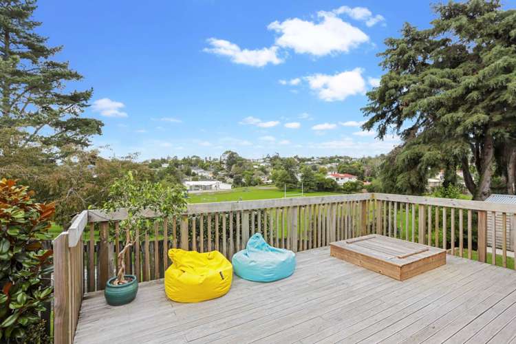 72a Solar Road Glen Eden_3
