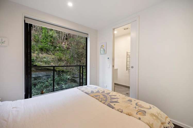 10 Saint Lauras Lane Queenstown_17