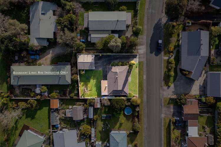 1 Feary Crescent Takaka_23