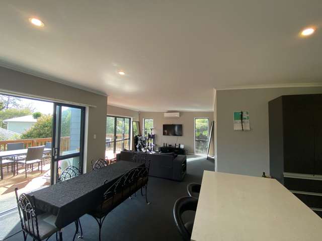 518c West Coast Road Oratia_3