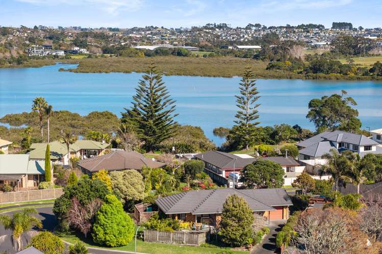 21B Settlers Grove Orewa_33