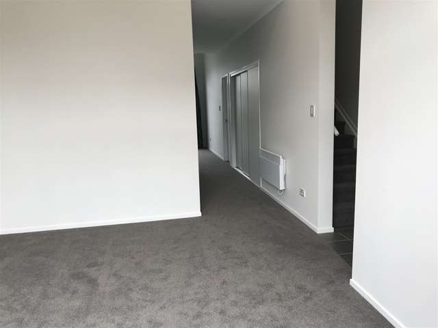 121 Hobsonville Point Road Hobsonville_2