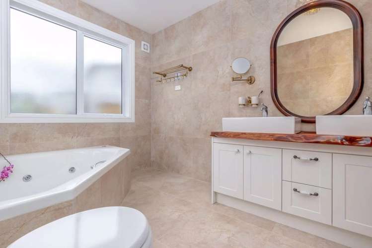 9 Dinning Road Riverhead_9