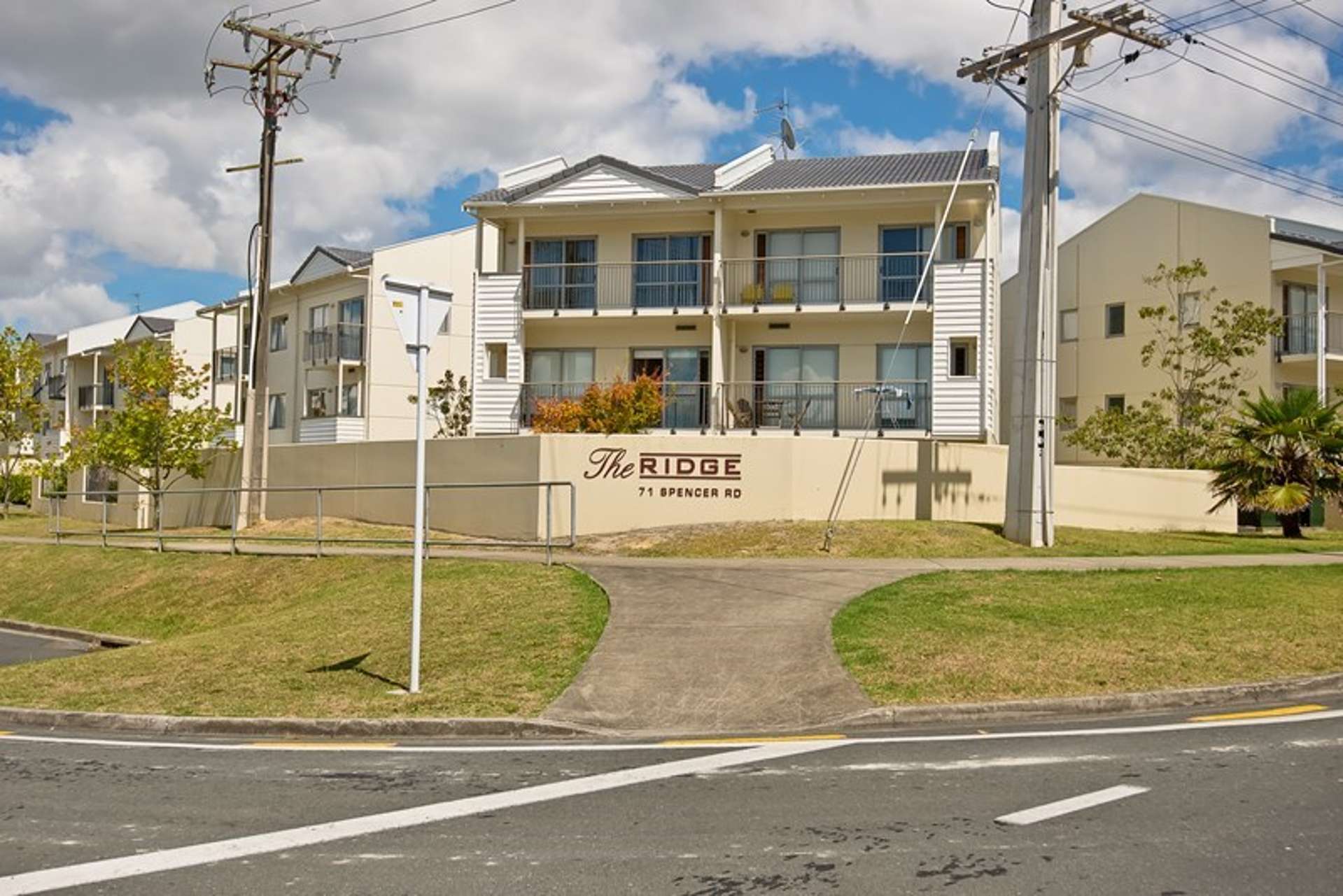 D12/71 Spencer Road Oteha_0