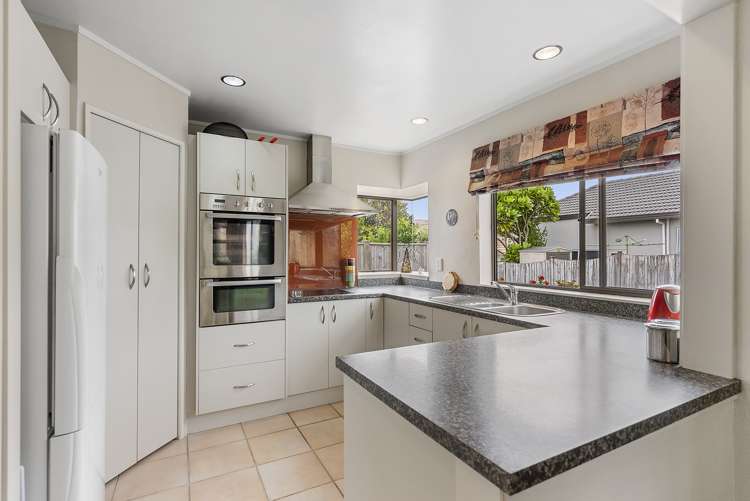 77a Mirrabooka Avenue Botany Downs_10