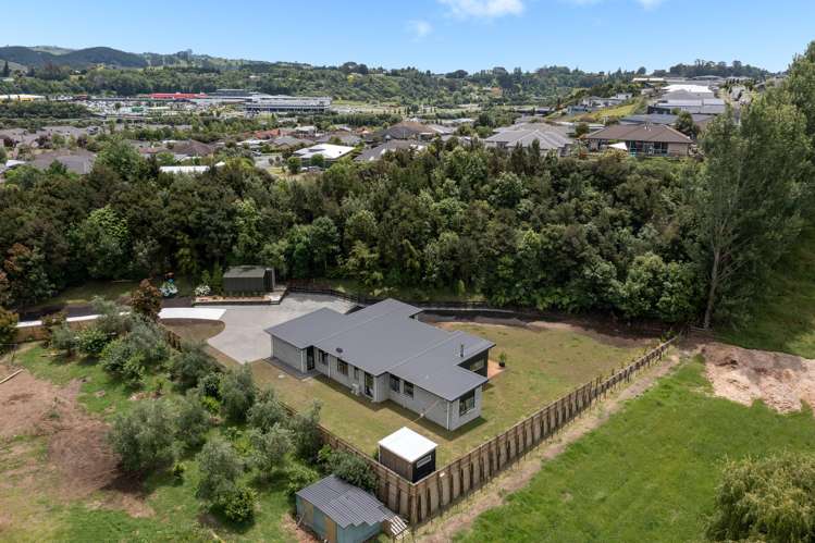 19 Crater Close Pyes Pa_19