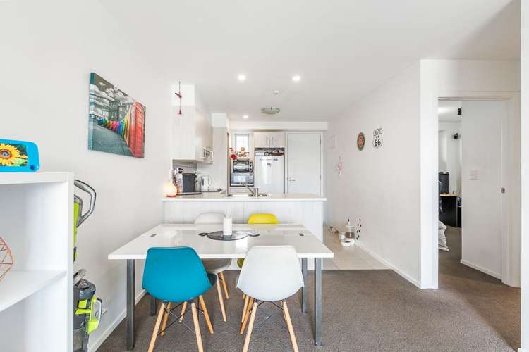 116/17 Link Crescent Stanmore Bay_7