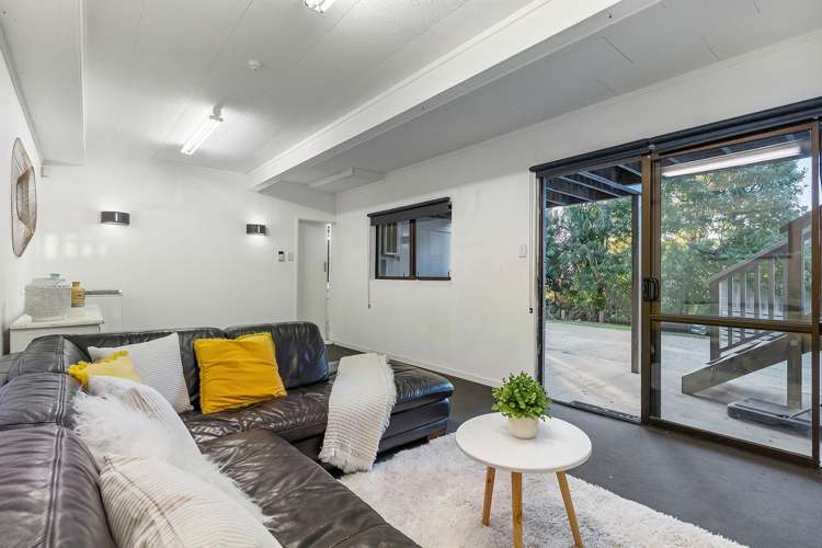 29A Acacia Road Torbay_11