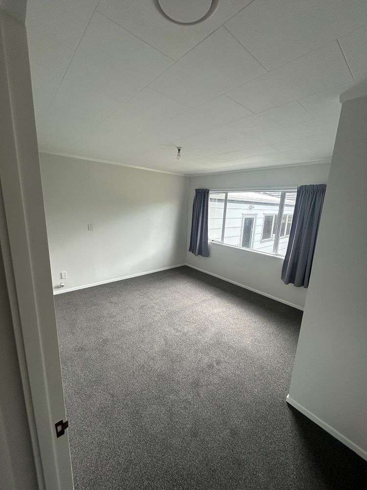 8b Emma Place Pukete_8