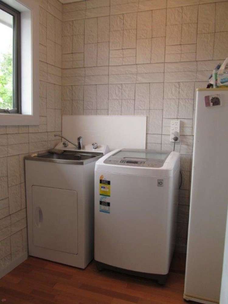 17 Campbell Street Alexandra_13