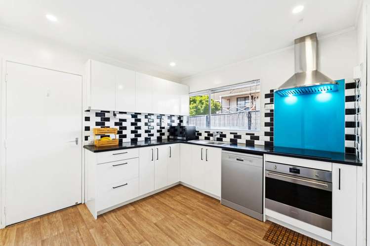 126B Barrack Road Mt Wellington_2