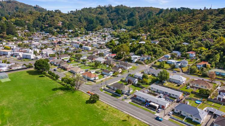 306 George Street Stokes Valley_20