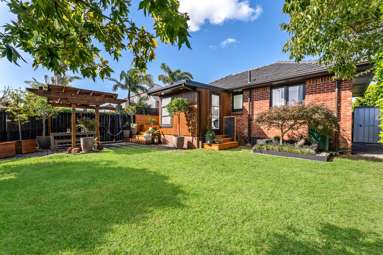 396 Te Atatu Road_1