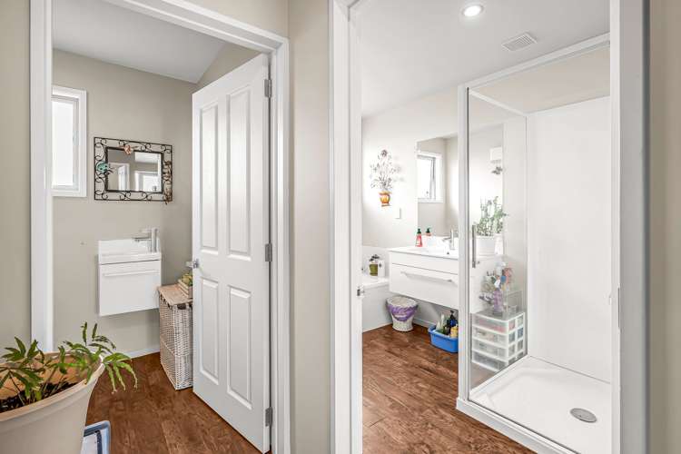 376 No 10 Road Swannanoa_16