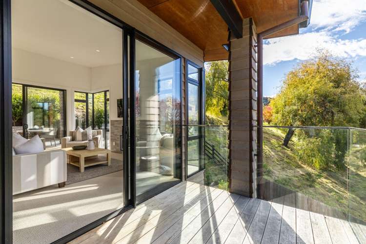 22B Churchill Drive Taradale_17