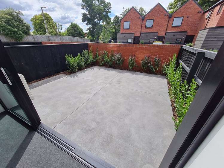 10/66 Innes Road St Albans_16